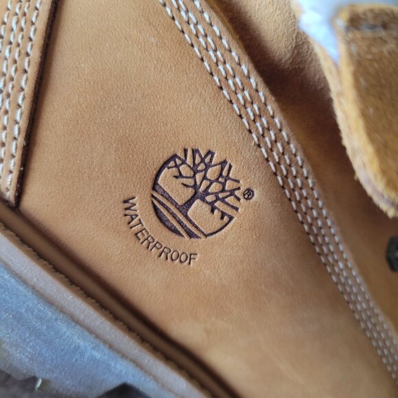Timberland Woman’s Waterproof Roll-Top Boot. Sz 8.5. New, Faux-fur lined - Picture 15 of 16